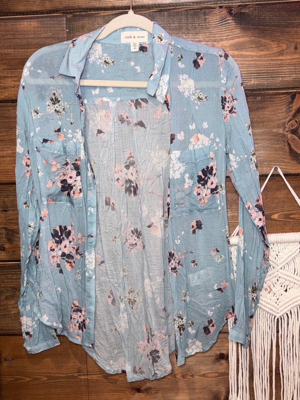 Anthropologie cabin core bohemian wild flower Button-Down Blouse crinkle - Picture 2 of 7